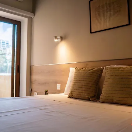 Stylish & Stunning In St Julians Vakantiehuis *